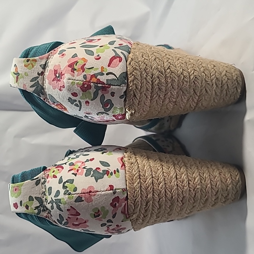 REPORT-Antonella floral print w/ teal trimming and elastic straps wedges
